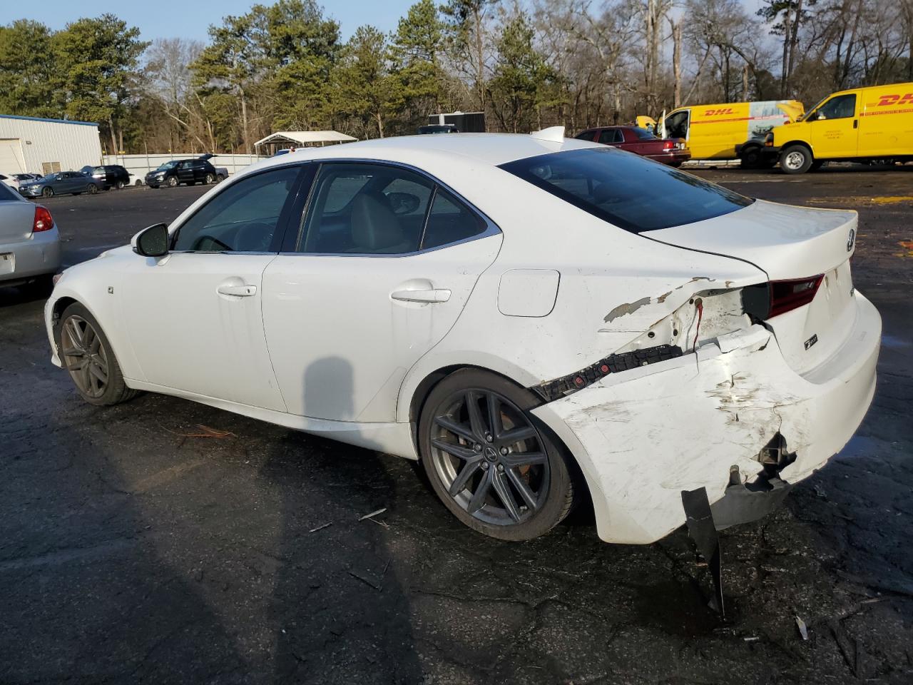 2016 Lexus IS - Image 2