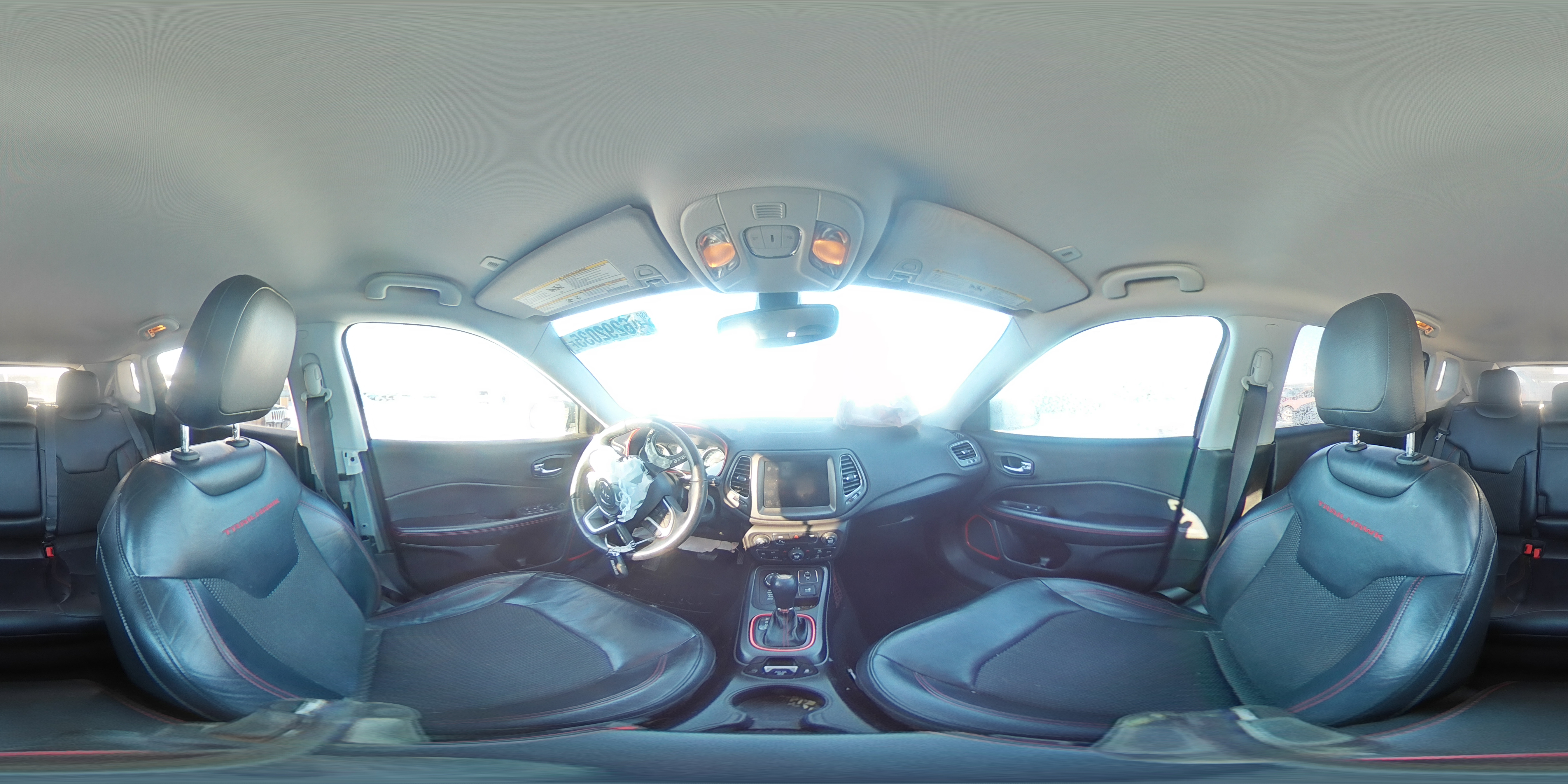 2018 Jeep Compass - Image 14