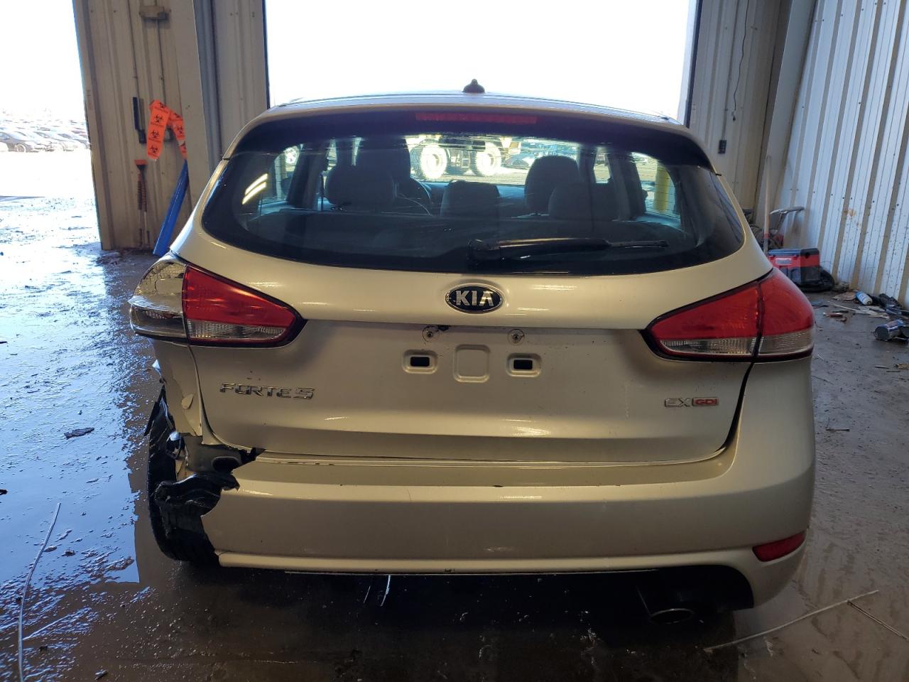 2014 Kia Forte - Image 6