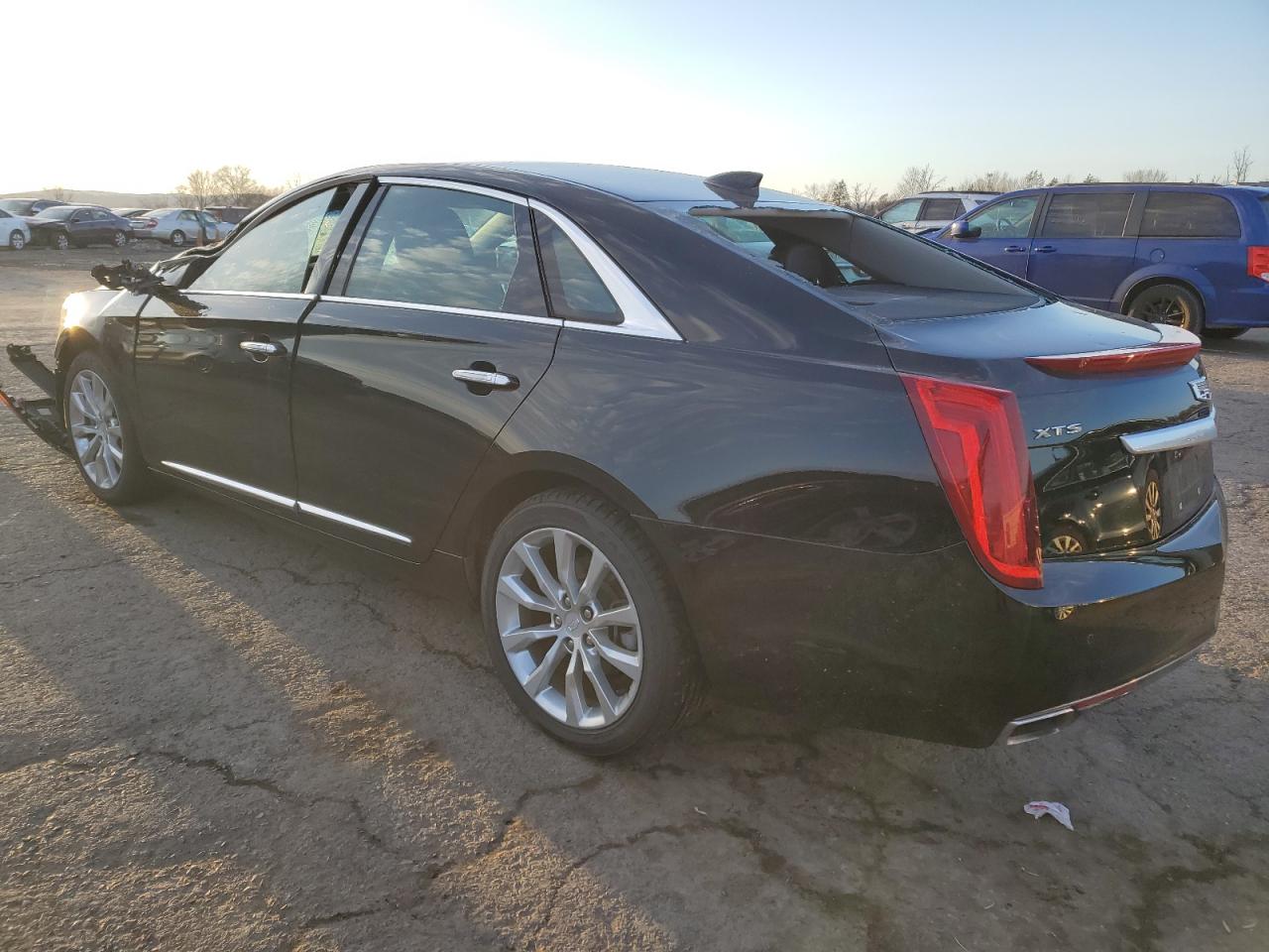 2017 Cadillac XTS - Image 2