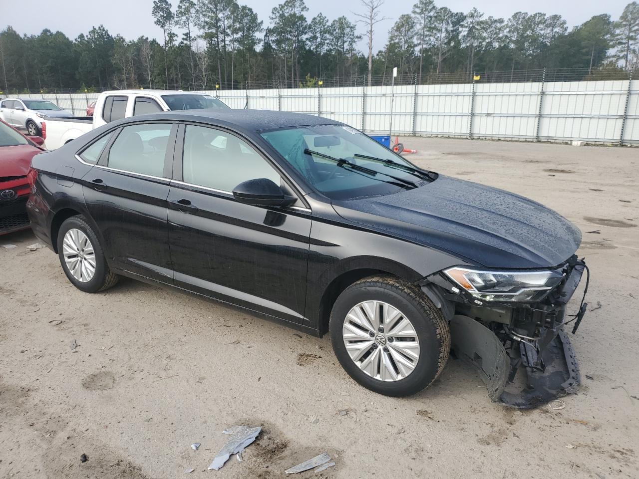 2019 Volkswagen Jetta - Image 4