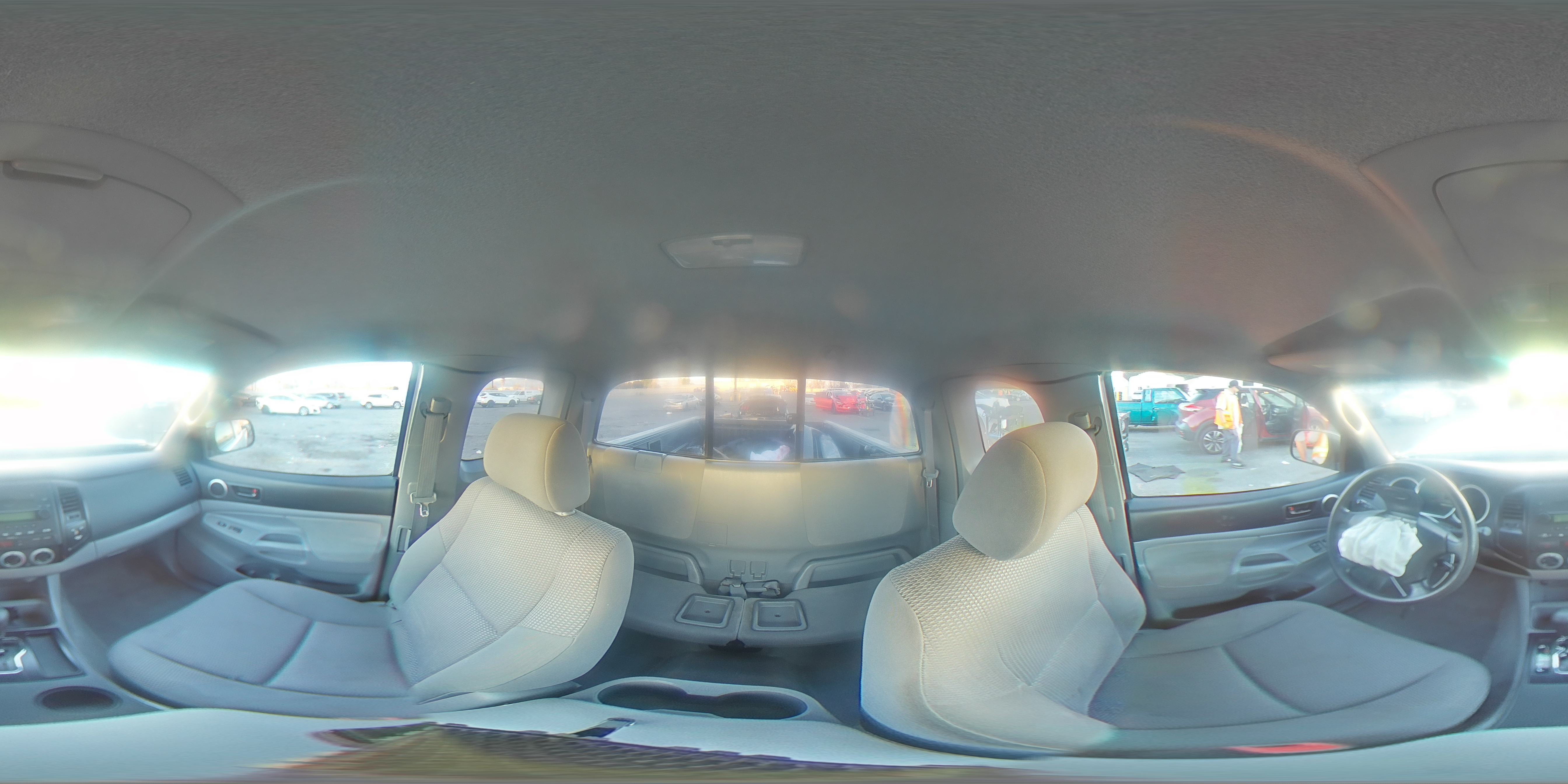2005 Toyota Tacoma - Image 13