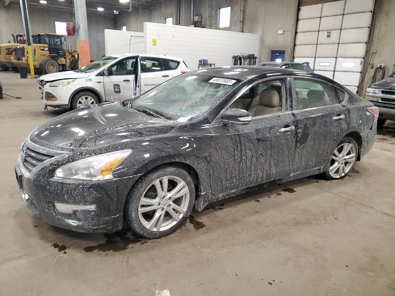 2013 Nissan Altima - Image 1