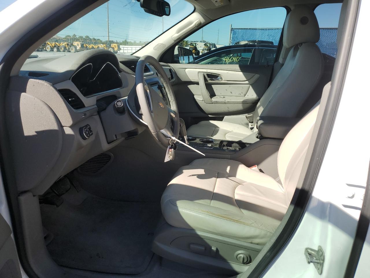 2017 Chevrolet Traverse - Image 7