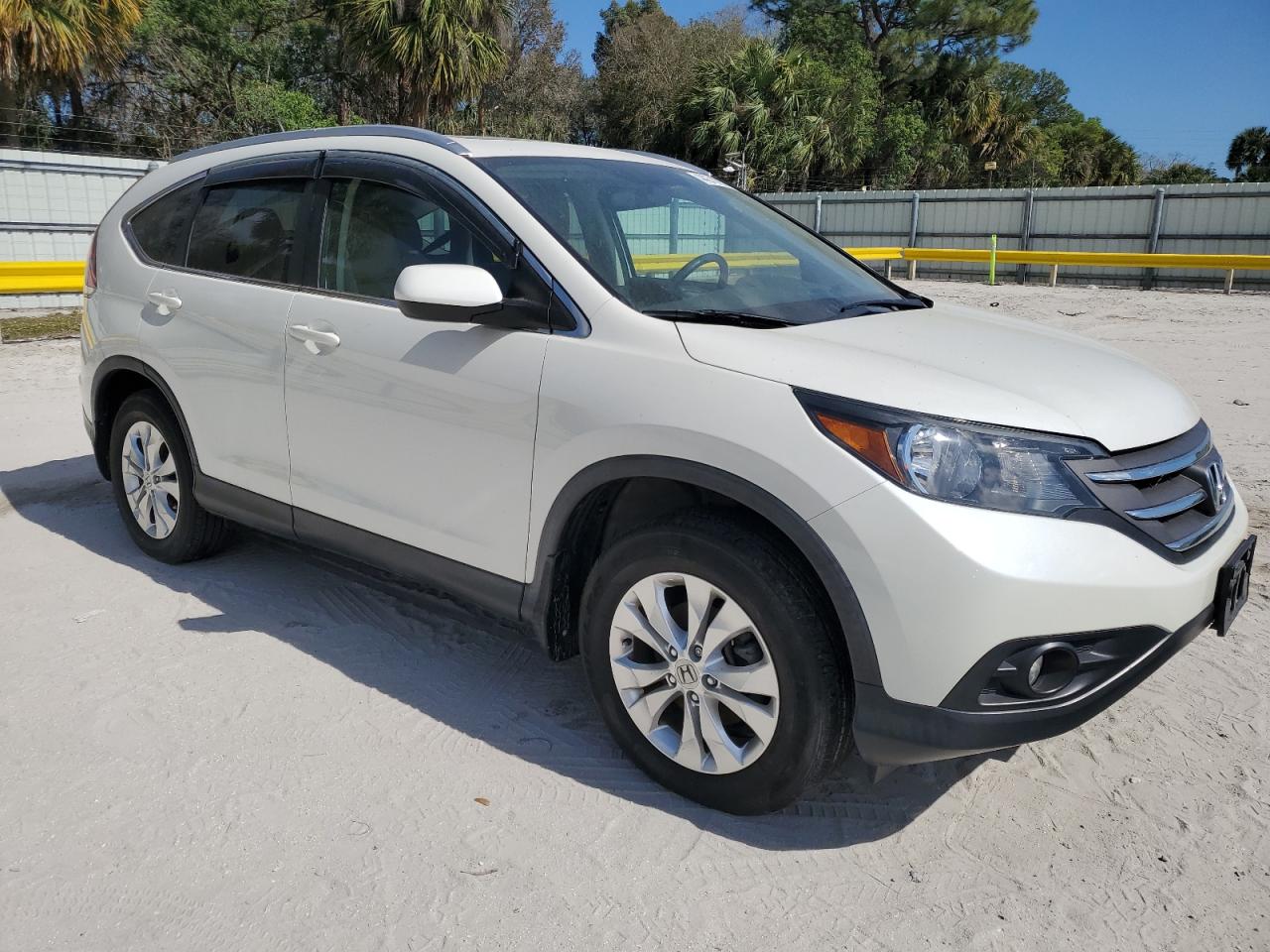 2014 Honda CR-V - Image 4