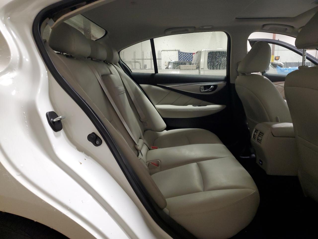 2021 Infiniti Q50 - Image 10