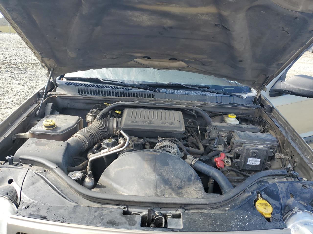 2005 Jeep Grand Cherokee Laredo VIN: 1J4HS48N75C642865 Lot: 45408975