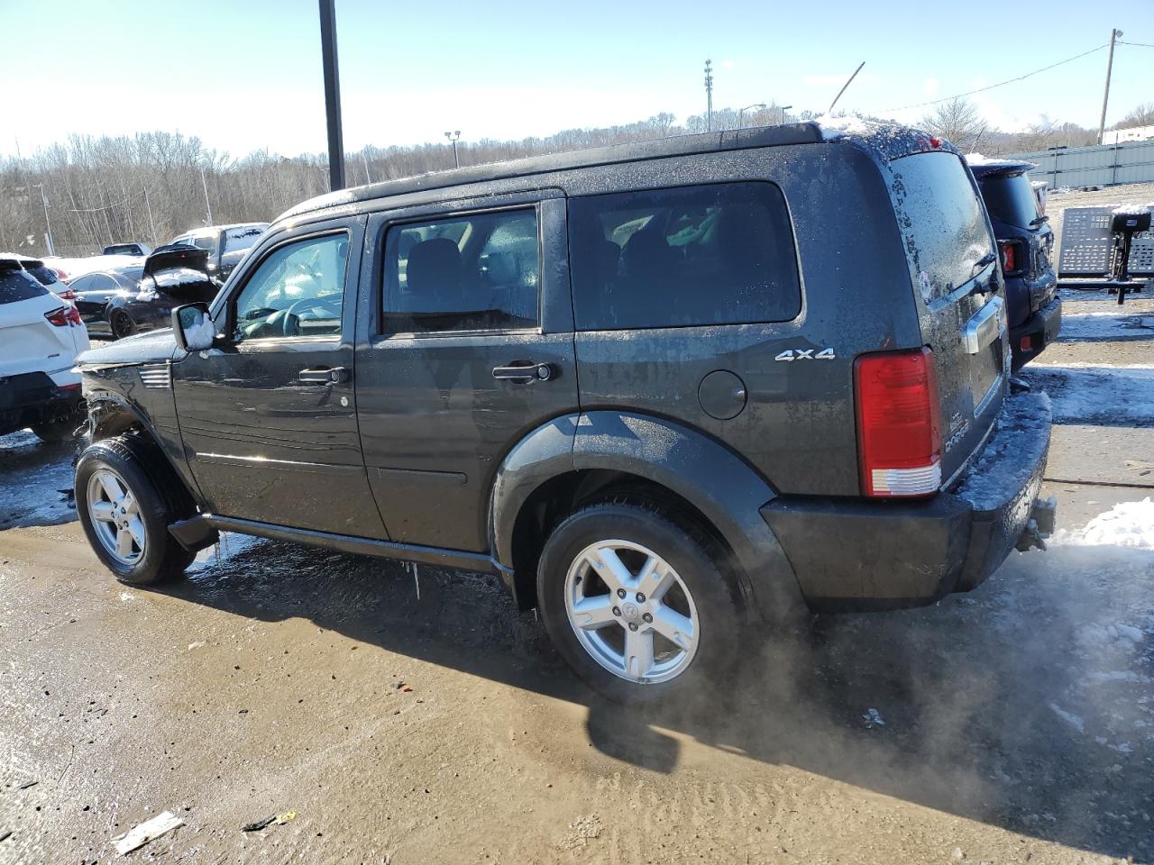 2011 Dodge Nitro - Image 2