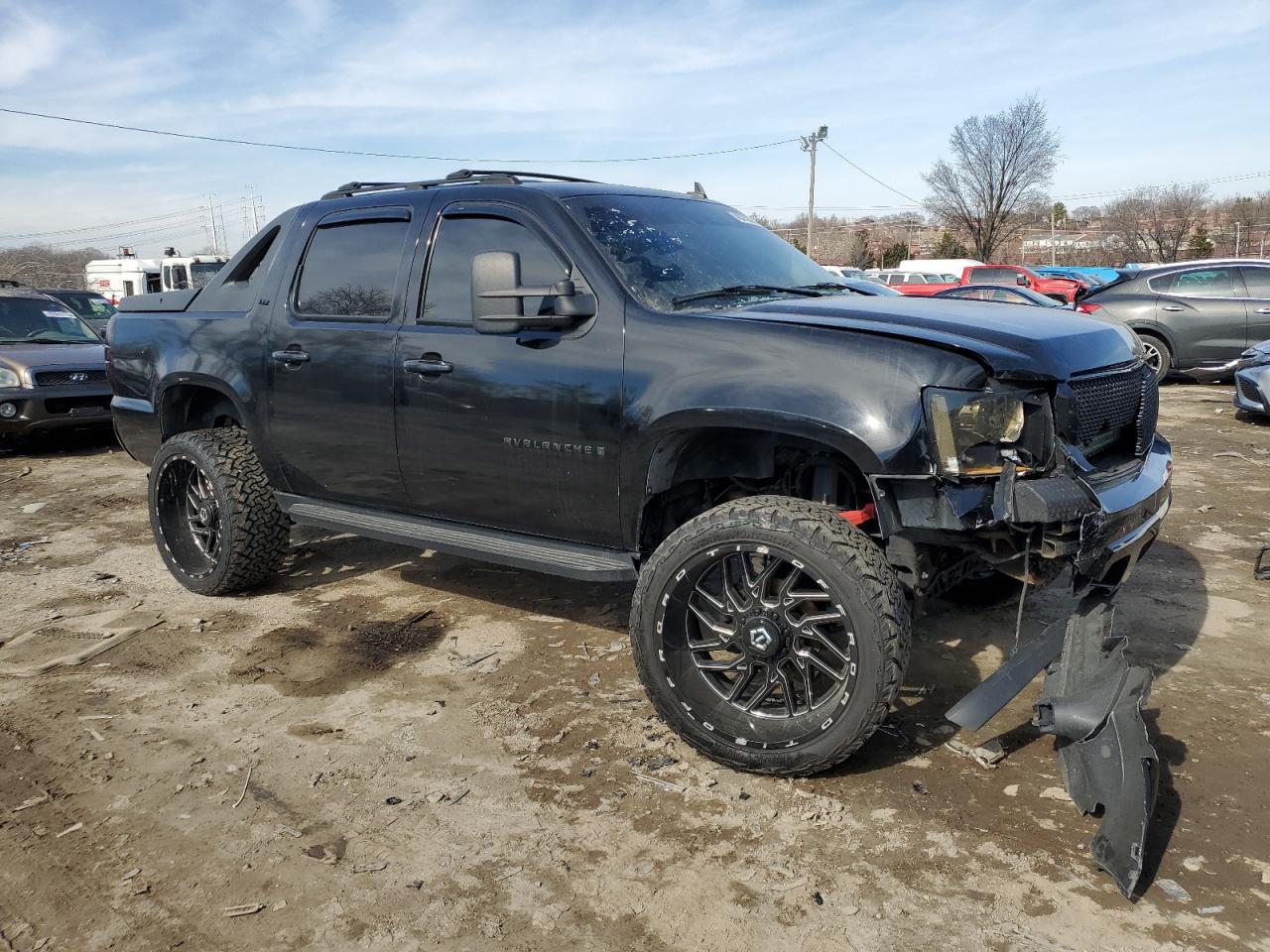 2007 Chevrolet Avalanche - Image 4
