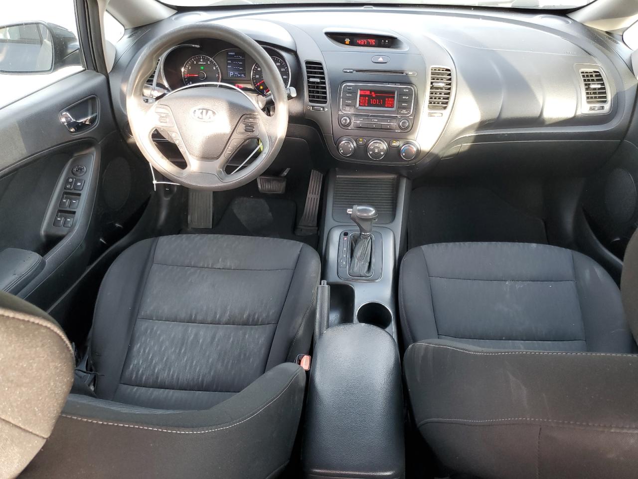 2014 Kia Forte - Image 8