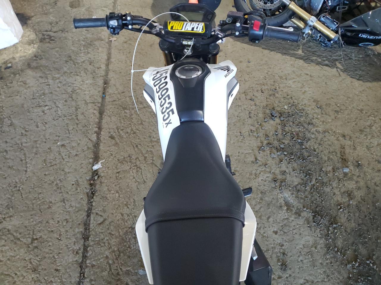 2018 Honda Grom VIN: MLHJC7519J5000666 Lot: 51906645