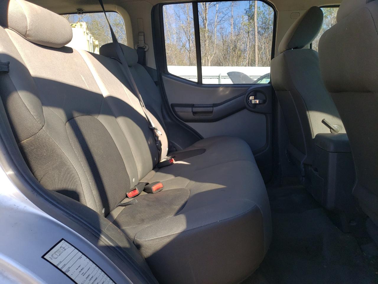 2011 Nissan XTerra - Image 11