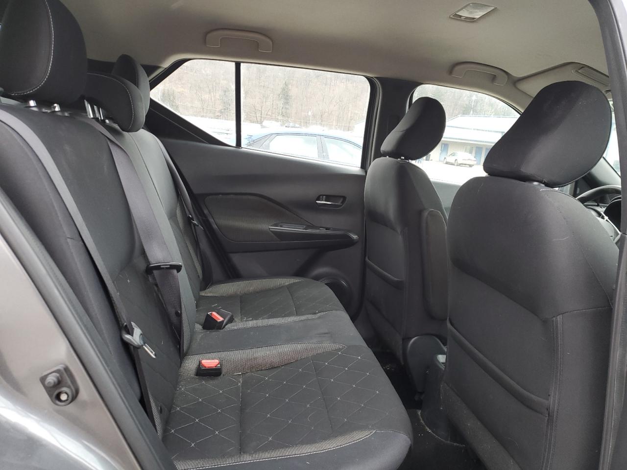 2019 Nissan Kicks - Image 11