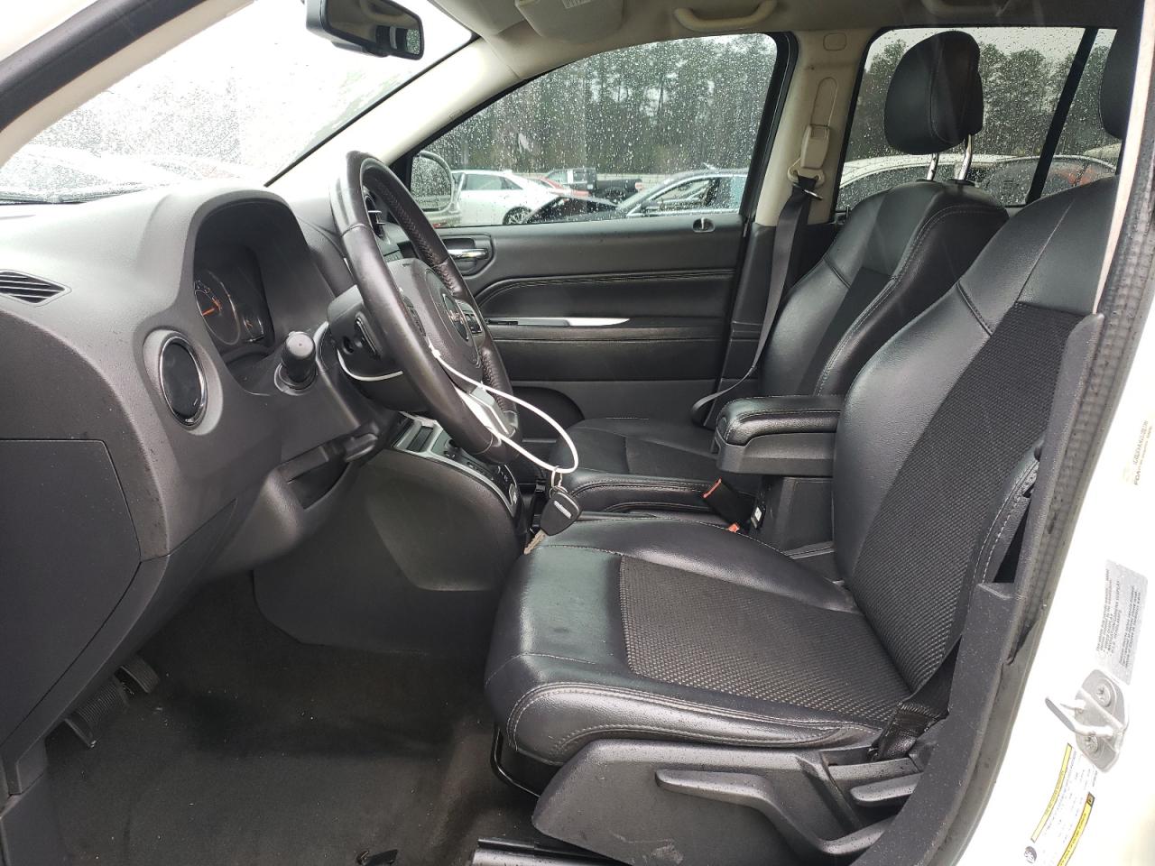 2016 Jeep Compass - Image 7