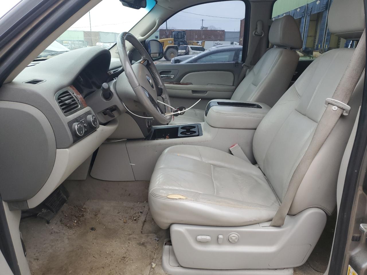 2007 Chevrolet Avalanche - Image 7