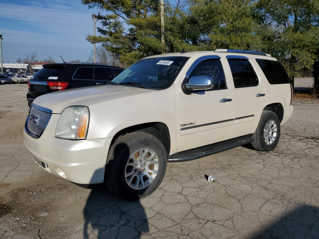 2013 GMC Yukon - Image 1