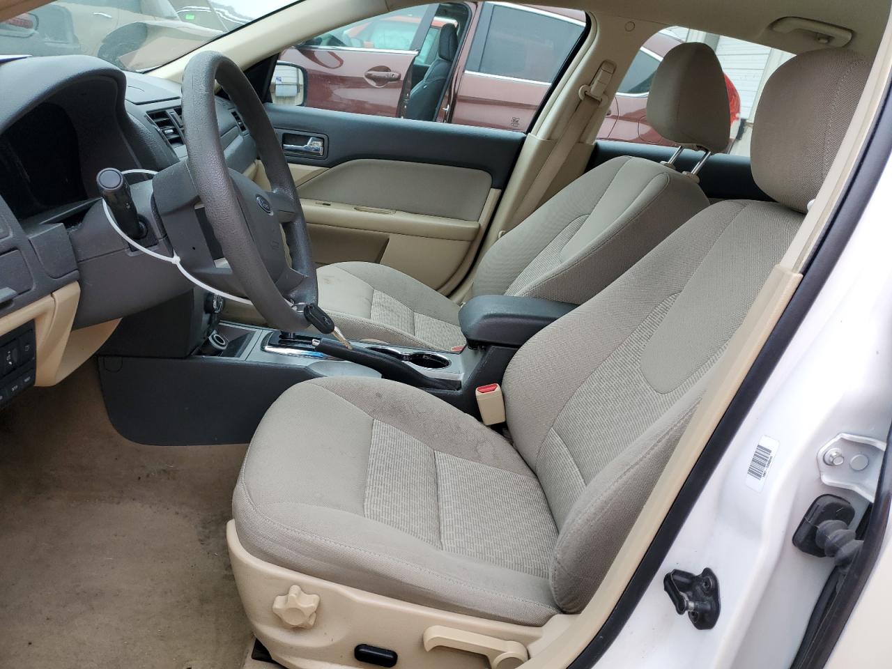2010 Ford Fusion - Image 7