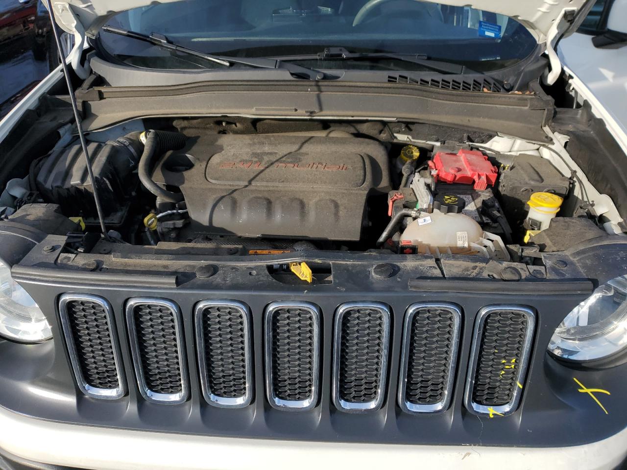 2018 Jeep Renegade - Image 12