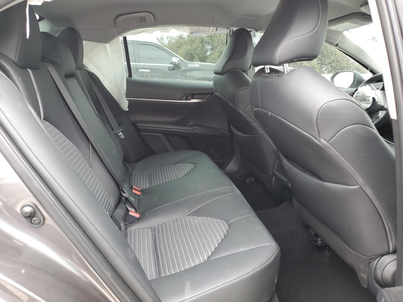 2024 Toyota Camry - Image 11