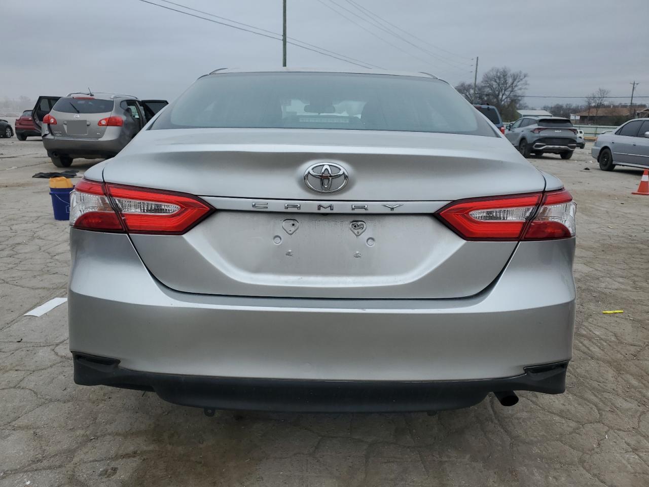 2018 Toyota Camry - Image 6