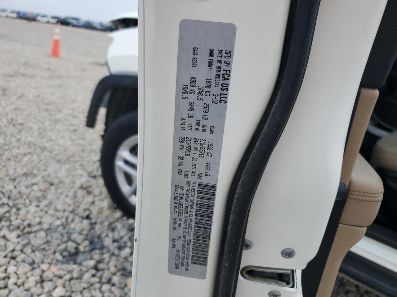 2018 Jeep Compass - Image 14