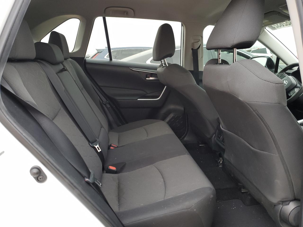 2021 Toyota RAV 4 - Image 11