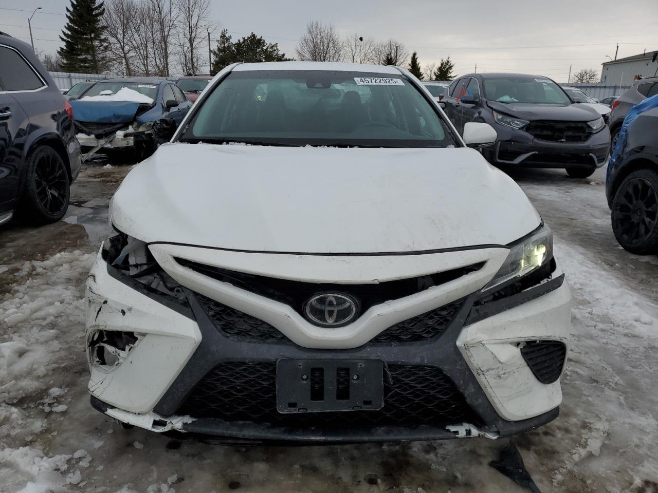 2018 Toyota Camry - Image 5