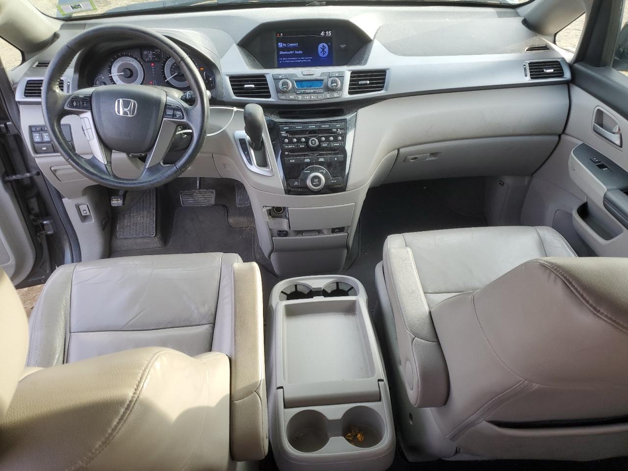 2011 Honda Odyssey - Image 8