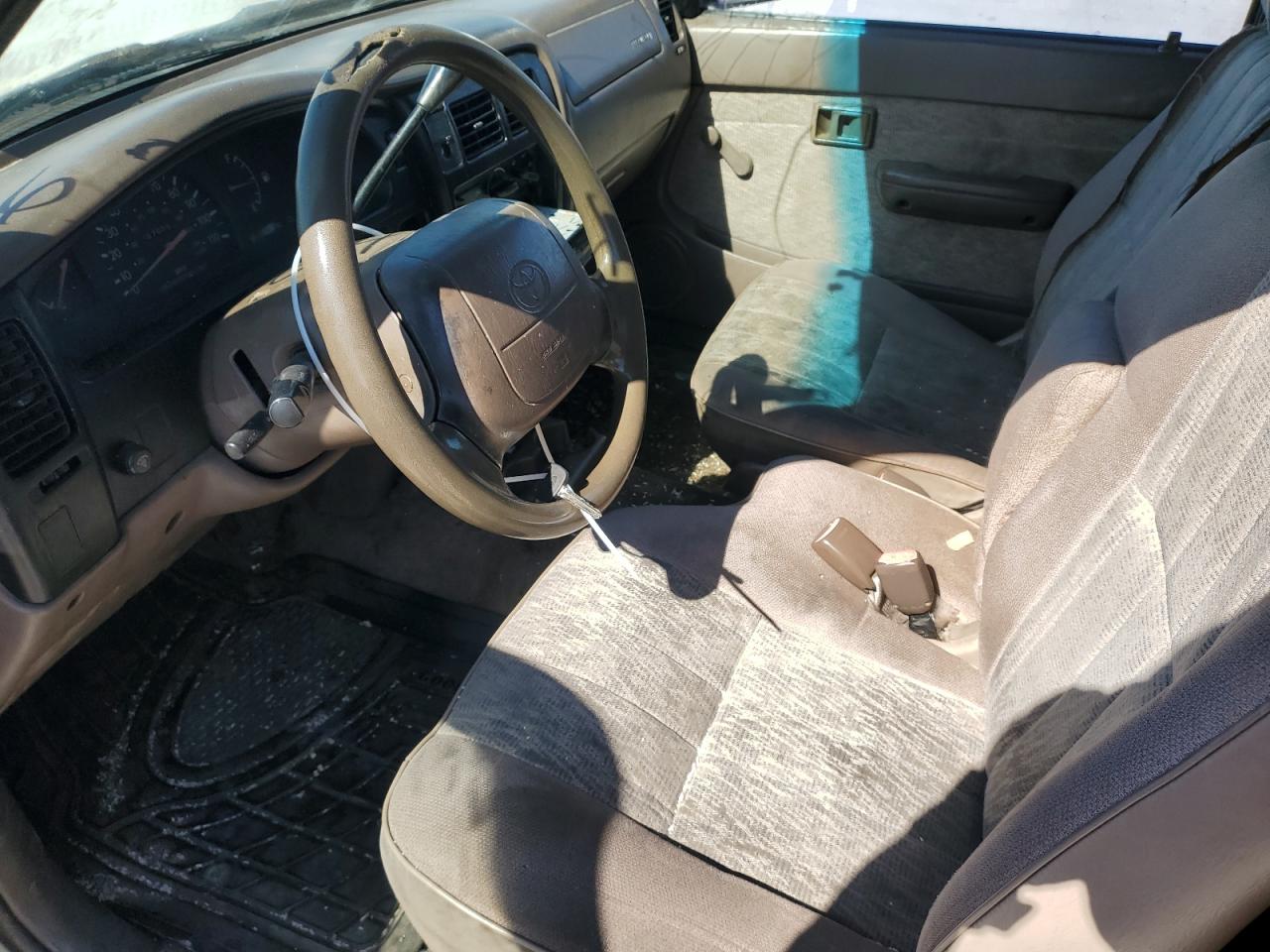 2000 Toyota Tacoma - Image 7