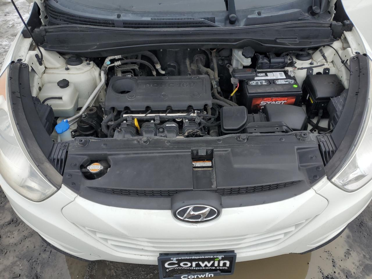 2010 Hyundai Tucson - Image 13