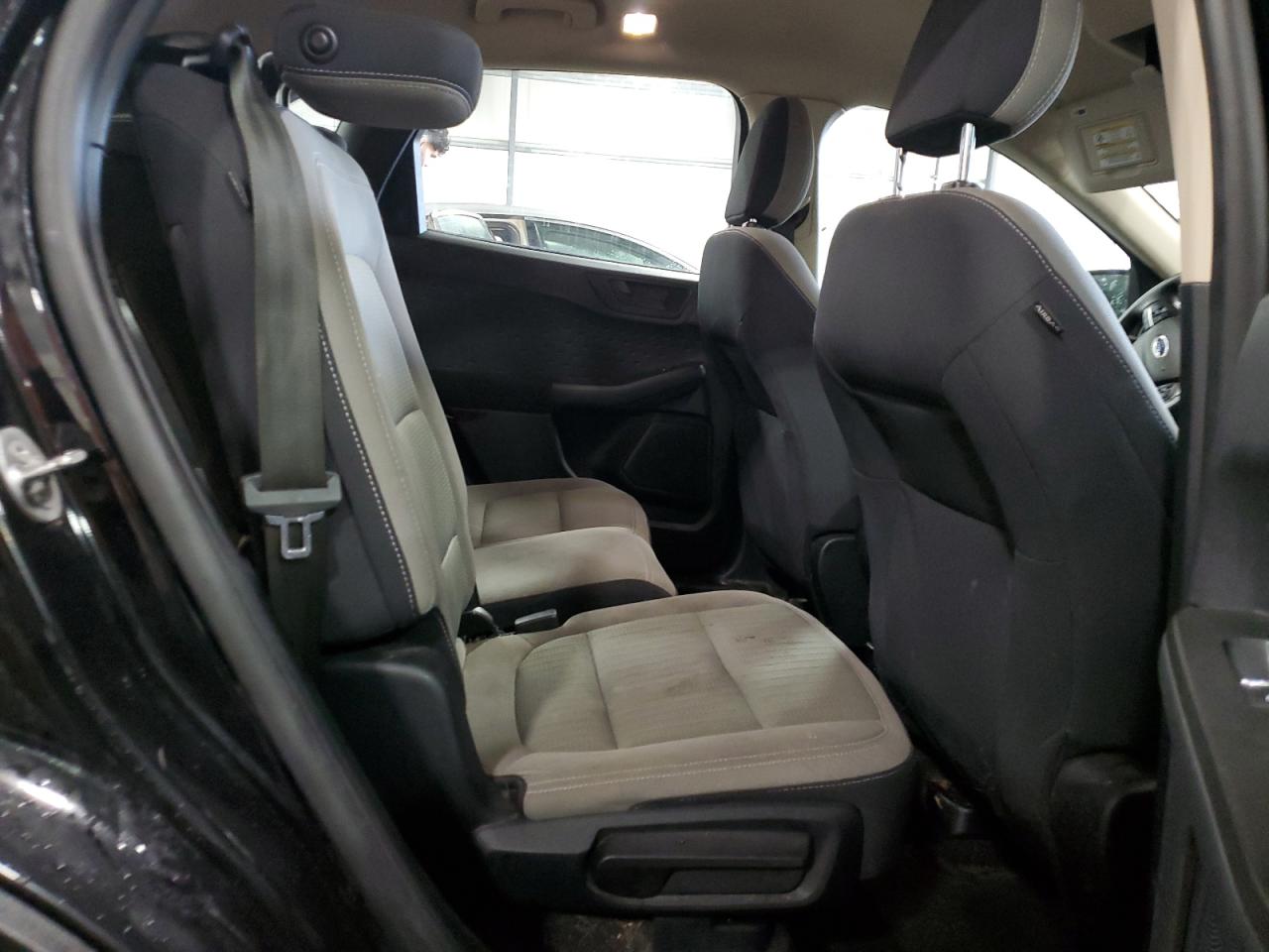 2020 Ford Escape - Image 11