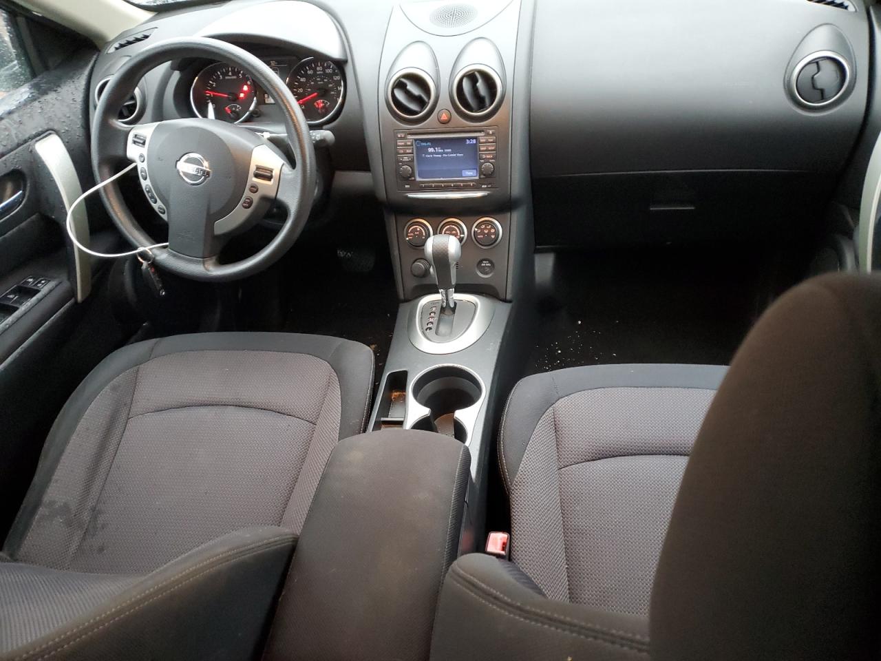 2011 Nissan Rogue - Image 8