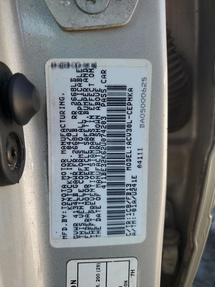 2002 Toyota Camry - Image 14