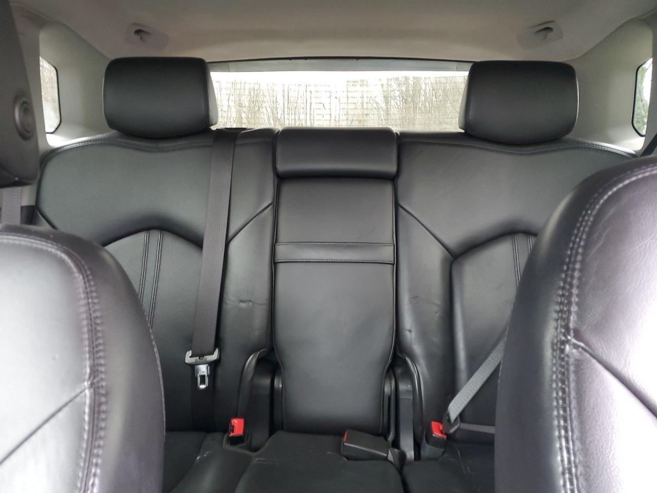 2011 Cadillac SRX - Image 10
