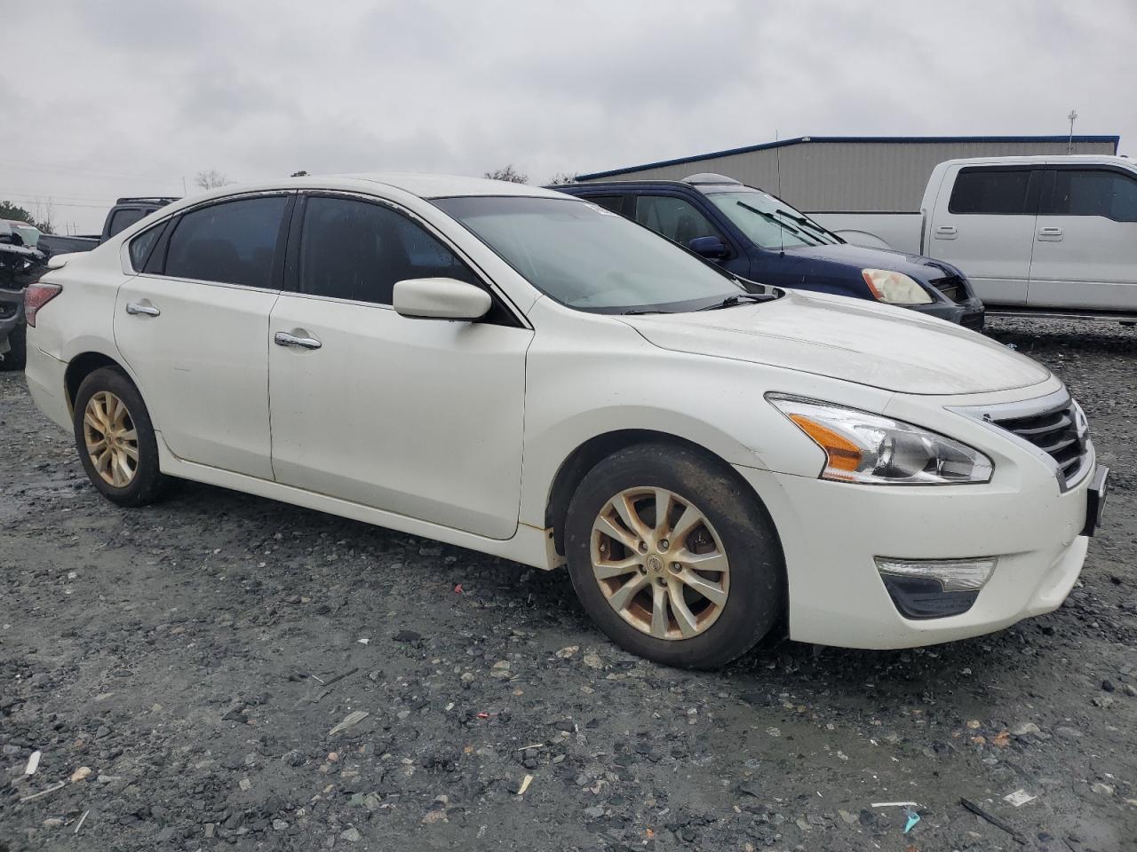 2014 Nissan Altima - Image 4