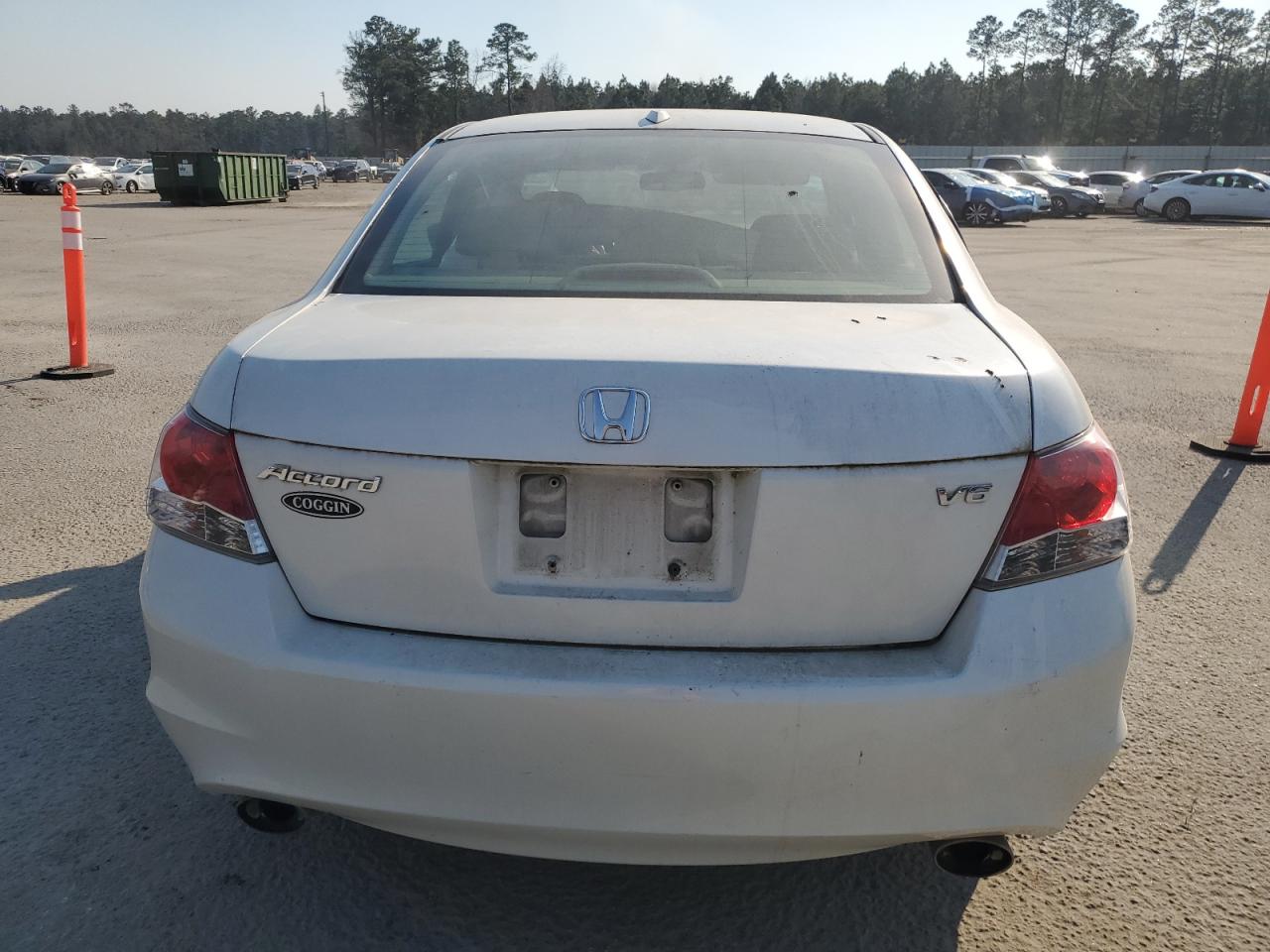 2009 Honda Accord - Image 6