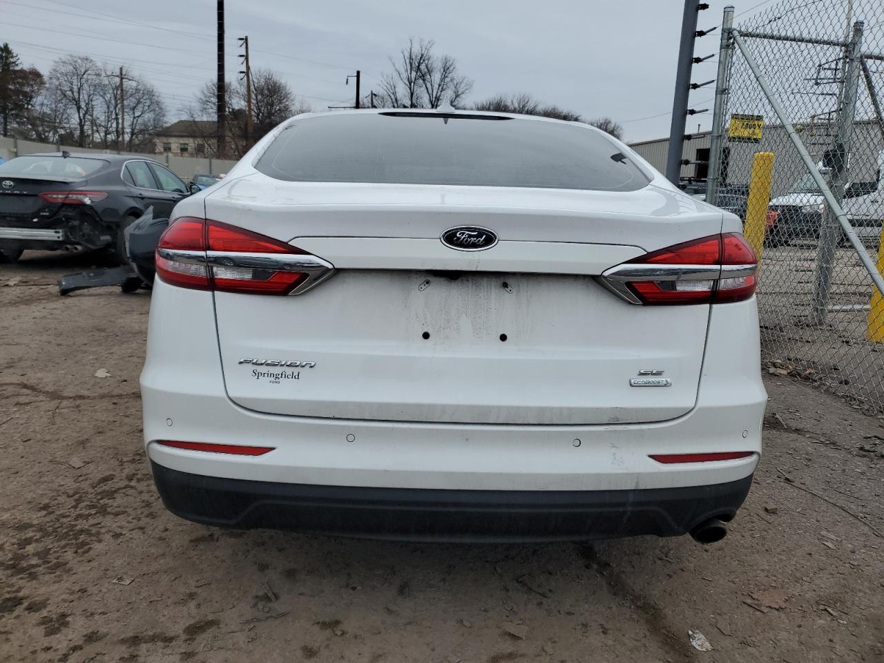 2020 Ford Fusion - Image 6