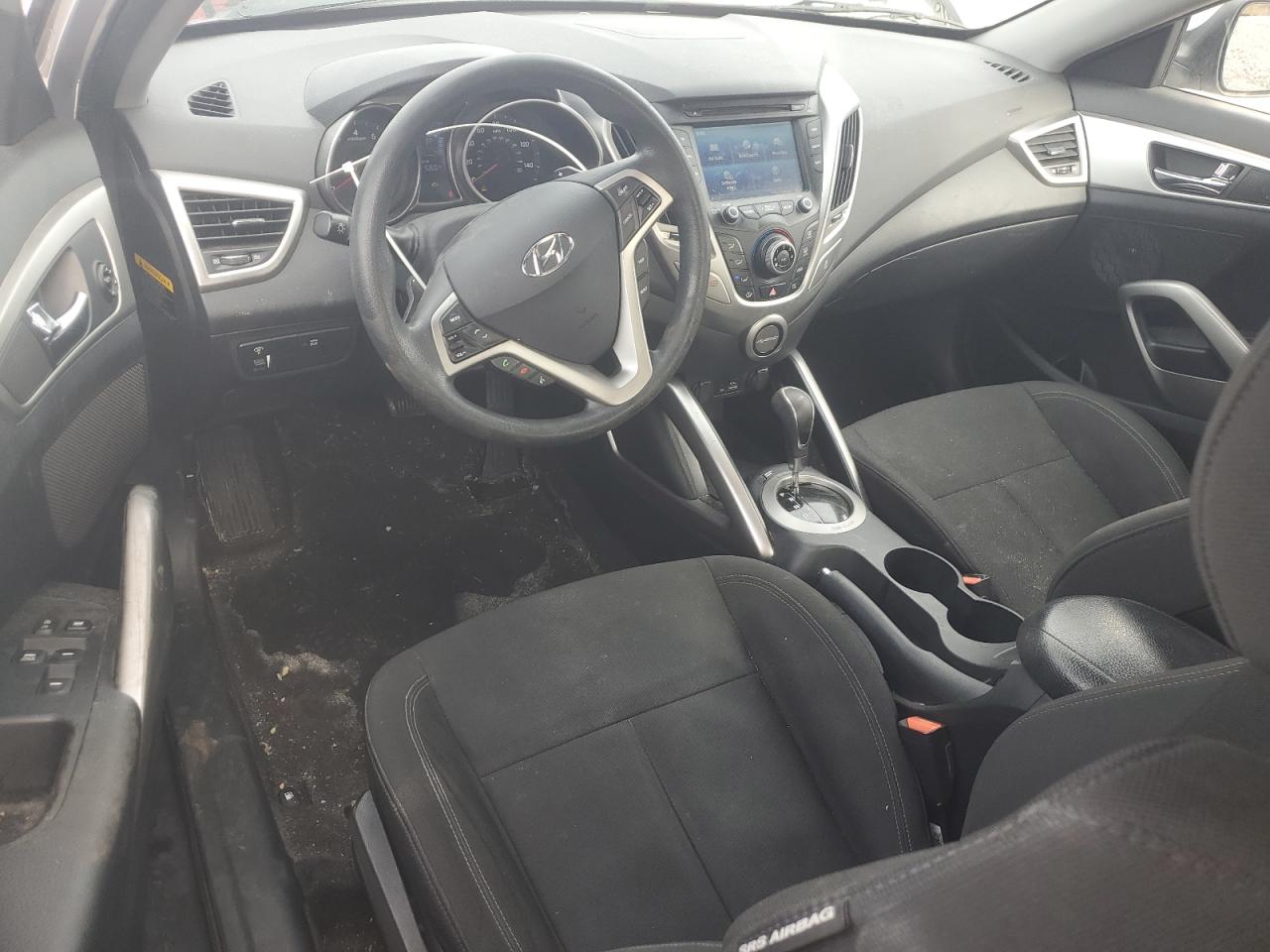 2014 Hyundai Veloster - Image 8