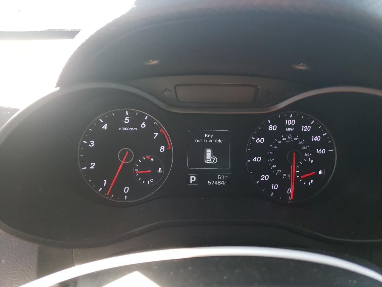2017 Hyundai Veloster - Image 9