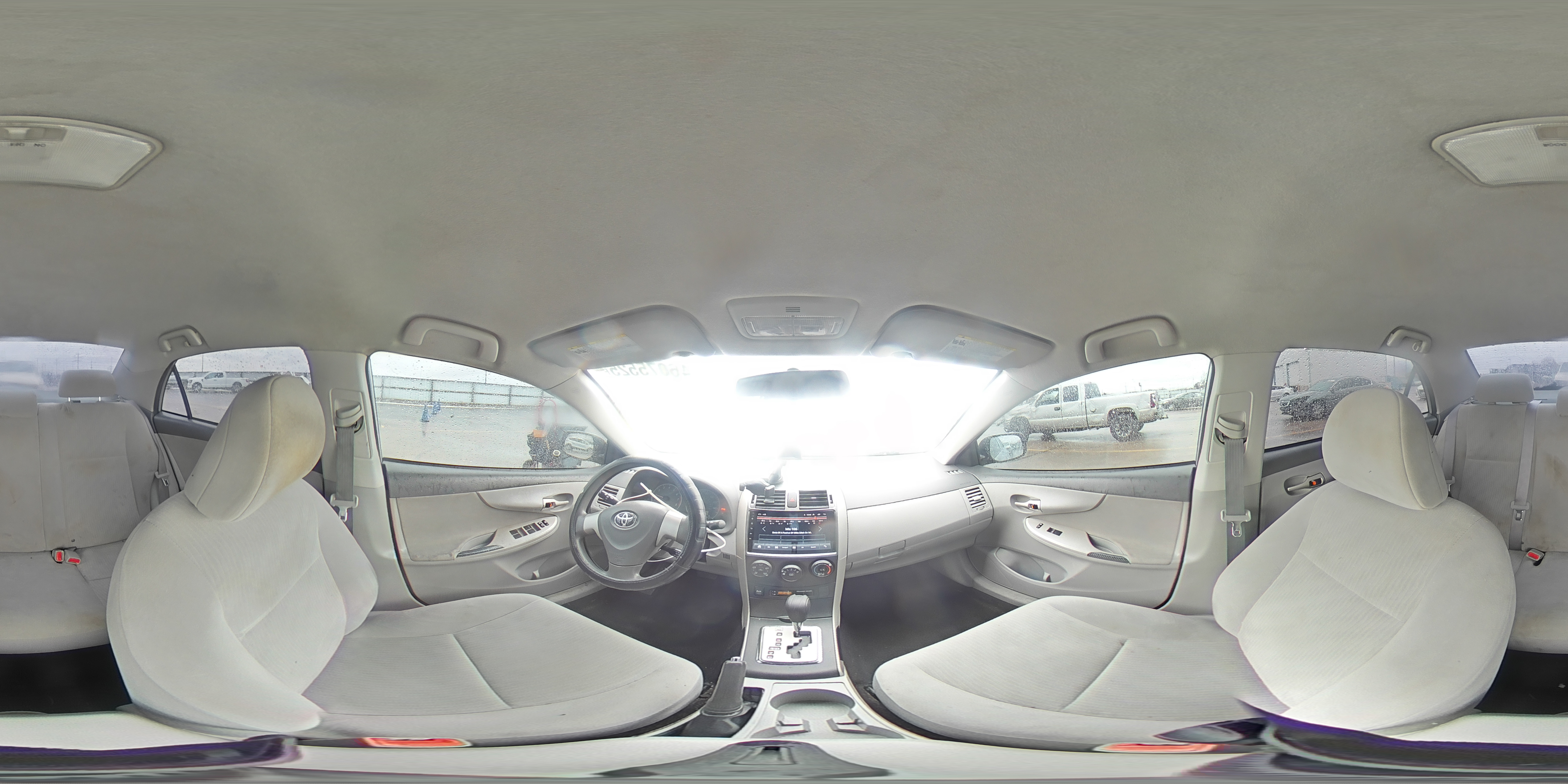 2010 Toyota Corolla - Image 12