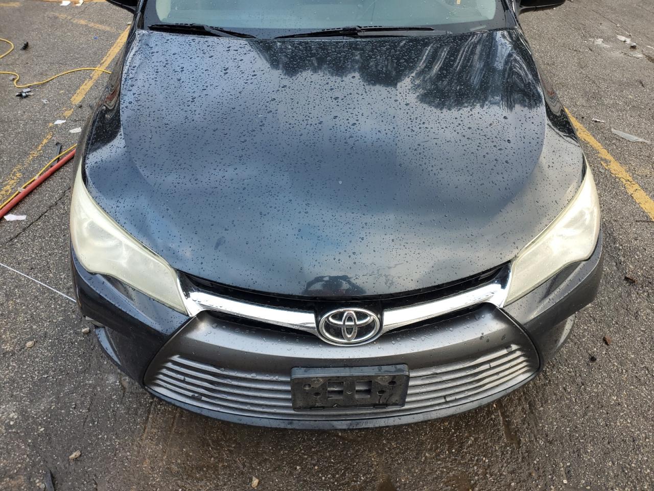 2016 Toyota Camry - Image 11