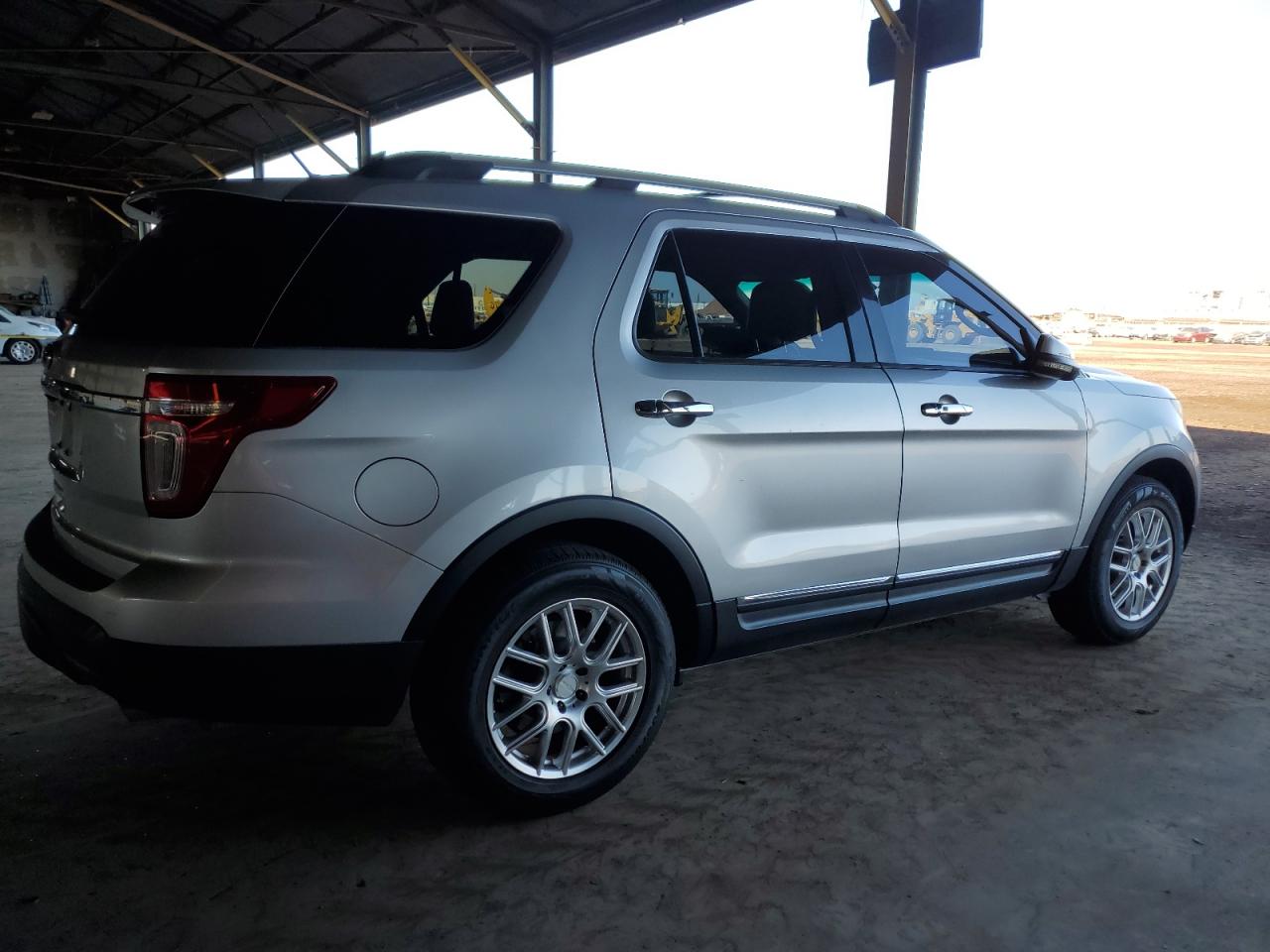 2011 Ford Explorer - Image 3