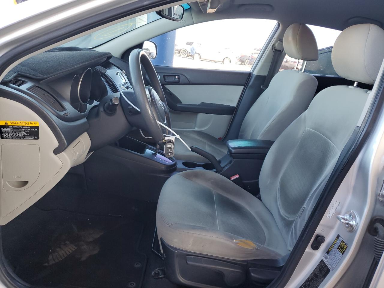 2010 Kia Forte - Image 7