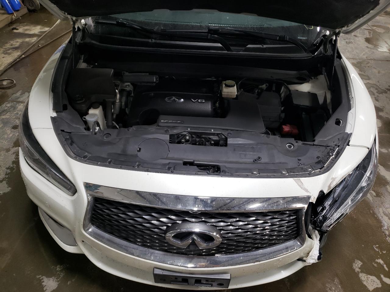 2016 Infiniti QX60 - Image 12