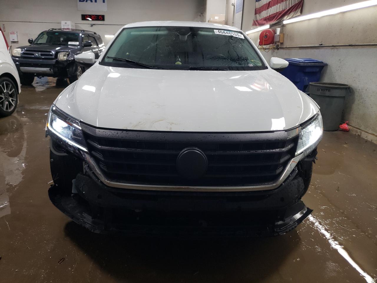 2020 Volkswagen Passat - Image 5