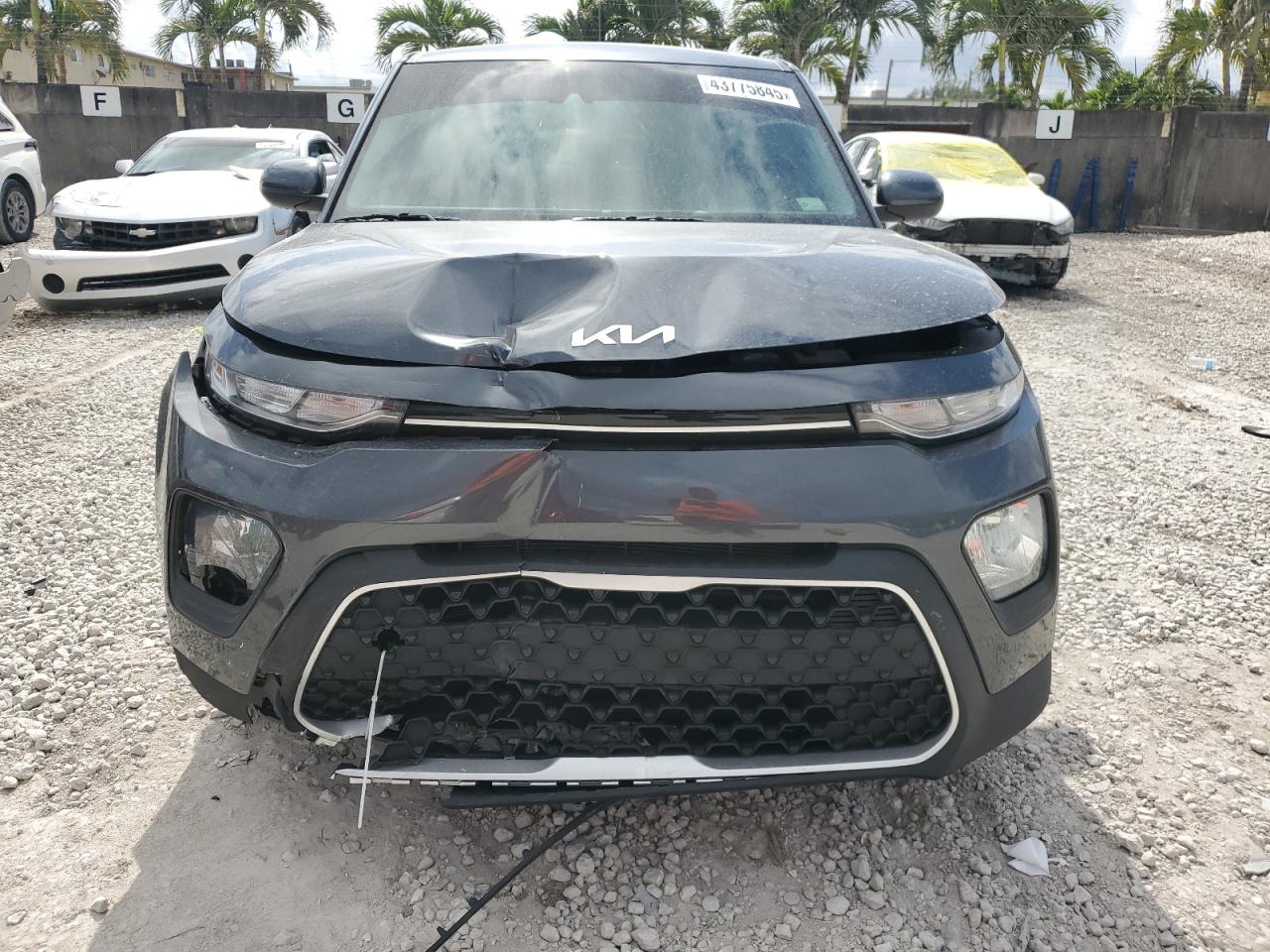 2022 Kia Soul - Image 5