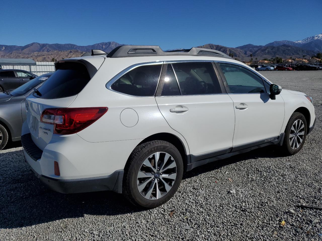 2017 Subaru Outback - Image 3