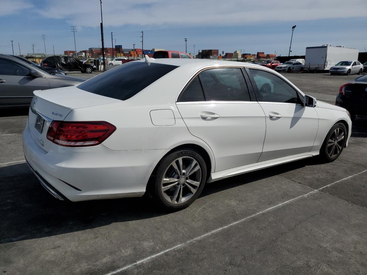 2015 Mercedes-Benz E-klasse - Image 3