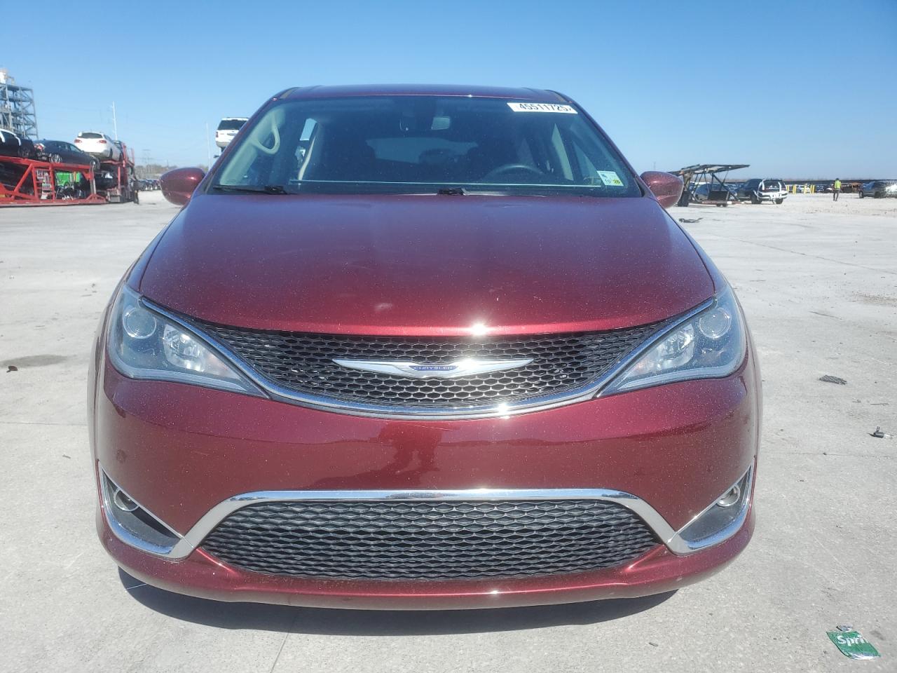 2020 Chrysler Pacifica - Image 5