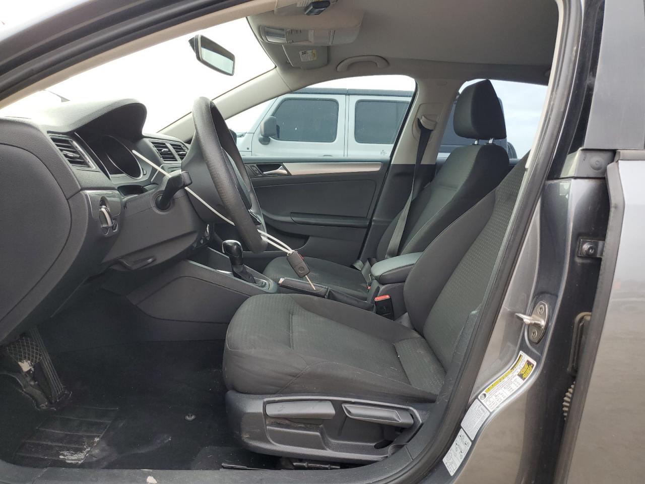 2015 Volkswagen Jetta - Image 7